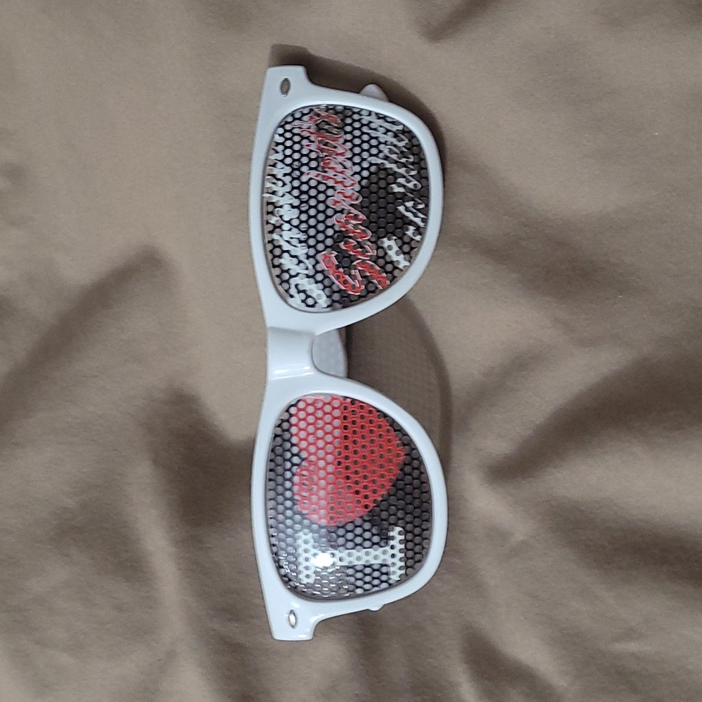 5/$25 I love Scarletts funky white glasses